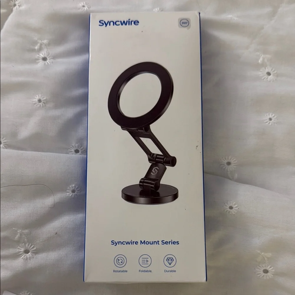 Syncwire Black Phone Mount